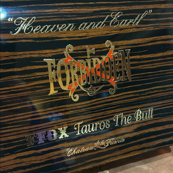 PROMETHEUS FFOX TAUROS THE BULL cigar humidor 2020 Limited Edition Fuente Opus X - Picture 5 of 12